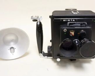 1035	WISTA CAMERA WITH REFLEX FINDER
