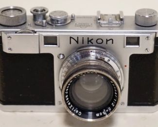 1050	NIKON 35 MM RANGE FINDER CAMERA
