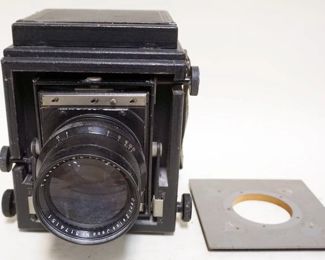 1058	BENTZIN STUDIO CAMERA, SINGLE LENS REFLEX
