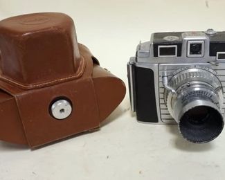 1091	KODAK 620 CHEVRON RANGE FINDER CAMERA
