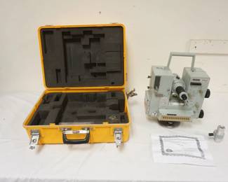 1122	ZEISS ELTA 3 ELECTRONIC TACHEOMETER, CARL ZEISS, APPROXIMATELY 15 IN X 20 IN X 11 IN HIGH
