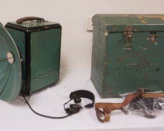 1126	MICROWAVE TELLUROMETER, MICROWAVE DISTANCE MEASURMENT, BOX APPROXIMATELY 23 IN X 12 IN X 20 IN
