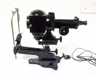 1133	BAUSCH-LOMB KERATOMETER, CA 1930 APPROXIMATELY 18 IN X 9 IN X 17 IN
