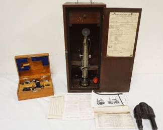 1165	SHORE SCLEROSCOPE SET CA 1925, BOX APPROXIMATELY 10 IN X 8 IN X 23 IN
