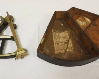 1201	SPENCER BROWNING SURVEYORS OCTANT, APPROXIMATELY 14 IN X 13 IN X 5 IN

