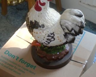 CHICKEN COOKIE JAR