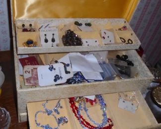 COSTUME JEWELRY