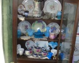 CHINA CABINET DISHES