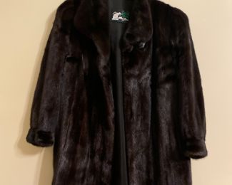 Ranch Mink 3/4 coat
Size 14