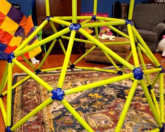 40. $40 -- Eezy Peezy Monkey Bars Climbing Tower. The tower has been disassembled. 