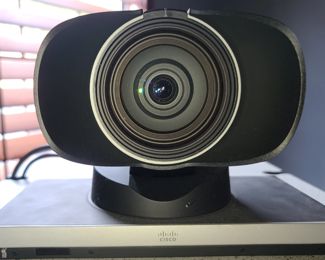 45. CISCO Tandberg Portable Presentation Unite. Camera