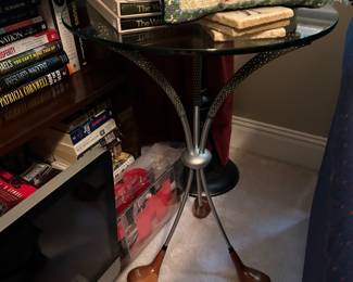 Clubhouse Designs golf club table