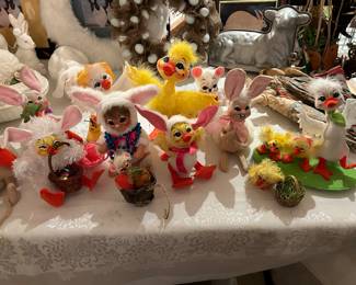 Annalee Easter characters