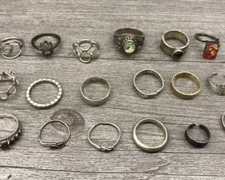 925 Sterling Silver Lot of rings 
