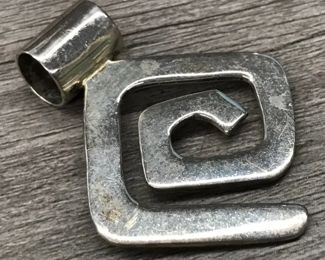 925 Sterling Silver Silpada Square Spiral Pendant 1 7/8 x 1 1/4 10.87 grams $30