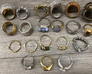 Costume Jewelry Lot of 20  Silver and Gold Plated  all for $80 