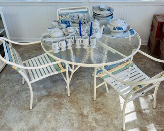 Brown Jordan patio set