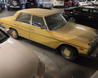 Pre Selling: 1976 Mercedes manual in running condition. One owner with ALL original documents and file of all repairs ever made. Odometer rolled over and presently at 77,000 miles.Great interior, body needs TLC in trunk area.  Lots more pictures at bottom. Asking 3500 or best offer. 