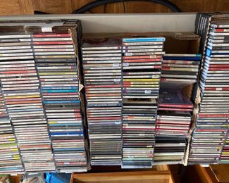 Lots of CD's mostly classical and jazz