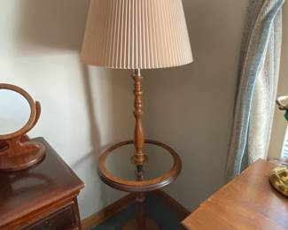 Floor lamp