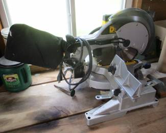 Dewalt Compound Mitre Saw