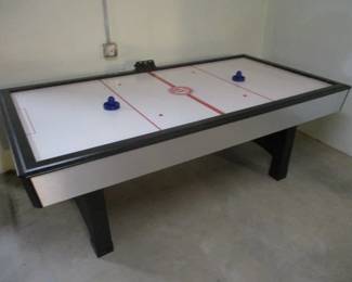 Air Hockey Table