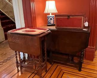 Multiple gateleg table’s