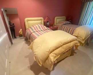 PAIR OF TWIN BEDS WITH CUSTOM BEDDING