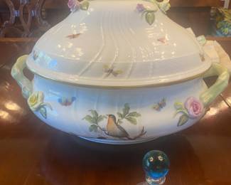 HEREND TUREEN