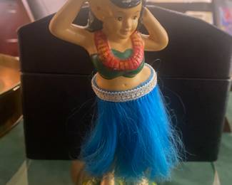 VINTAGE PLASTER HULA GIRL