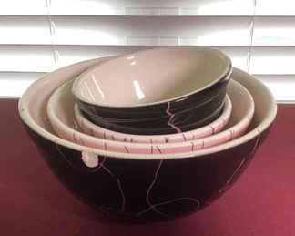 Vintage hull pink drizzle spaghetti swirl bowls