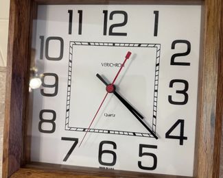 Verchron Wood Wall Clock