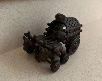 Oriental Metal Toy 