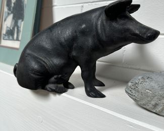 Cast Iron Pig 