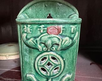 Ceramic Pocket Holder