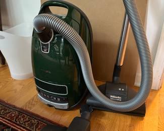 Miele Vacuum Cleaner 