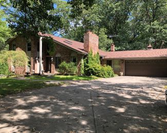 2900 Sq. ft home 4 bedrooms, 3 full baths on lots of property