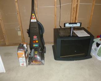 Carpet cleaner, TV Stand