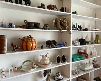 Many sets of bookends