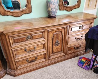 Dresser with 2 Mirrors