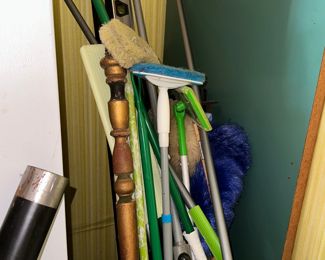 Mops/Brooms