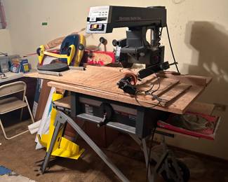 Craftsman's Electronic Radial Saw