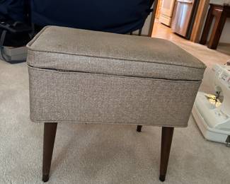 Sewing table bench 