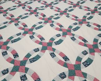 SEVERAL beautiful vintage, hand sewn QUILTS <3