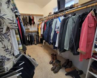 Massive closets FULL of mens & ladies clothing, shoes, boots, belts, suits, +++ 