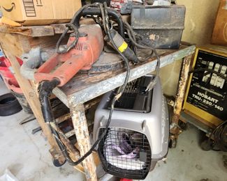 Dog Crate - Sander - Vintage Lunch Box - 