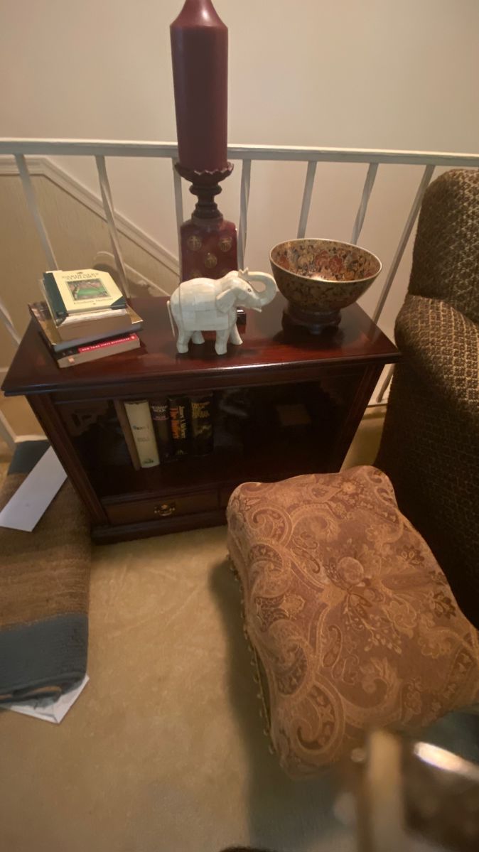 MCLEAN ESTATE SALE VINTAGE AND ASIAN BEAUTY starts on 9/9/2023