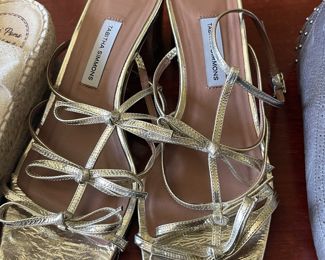 Tabitha Simmons gold leather strap shoes(used) 