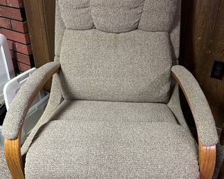 Lazy Boy Rocker/ Recliner