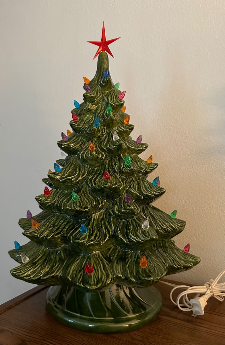 Vintage Lighted Ceramic Christmas Tree (Complete)